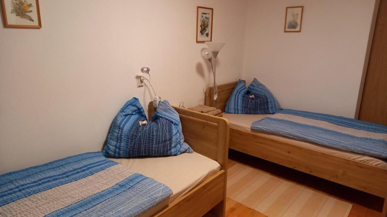 Apartment Komar Sankt Stefan an der Gail Екстер'єр фото